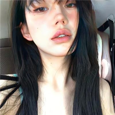 想被拥抱的12个女人